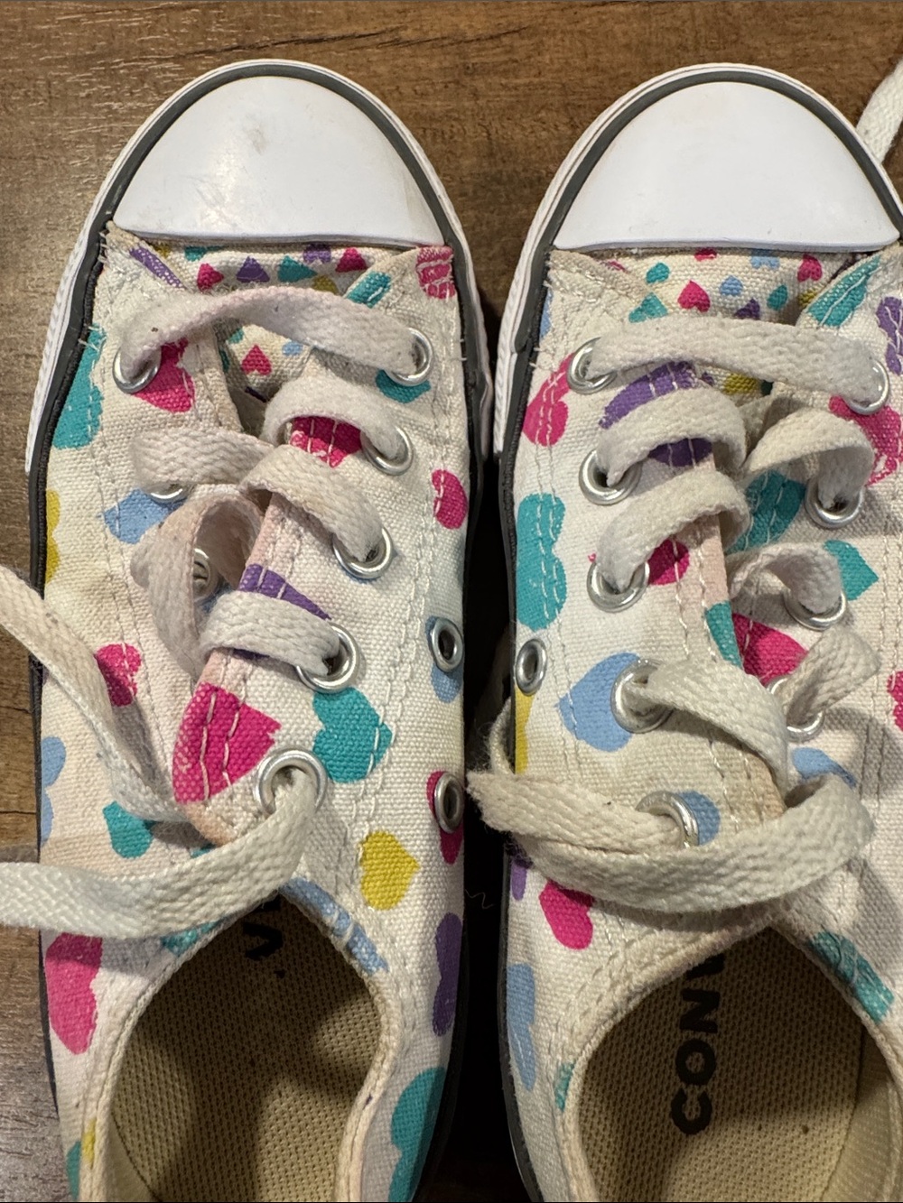 Kids Converse colorful heart sneakers size 11 kids